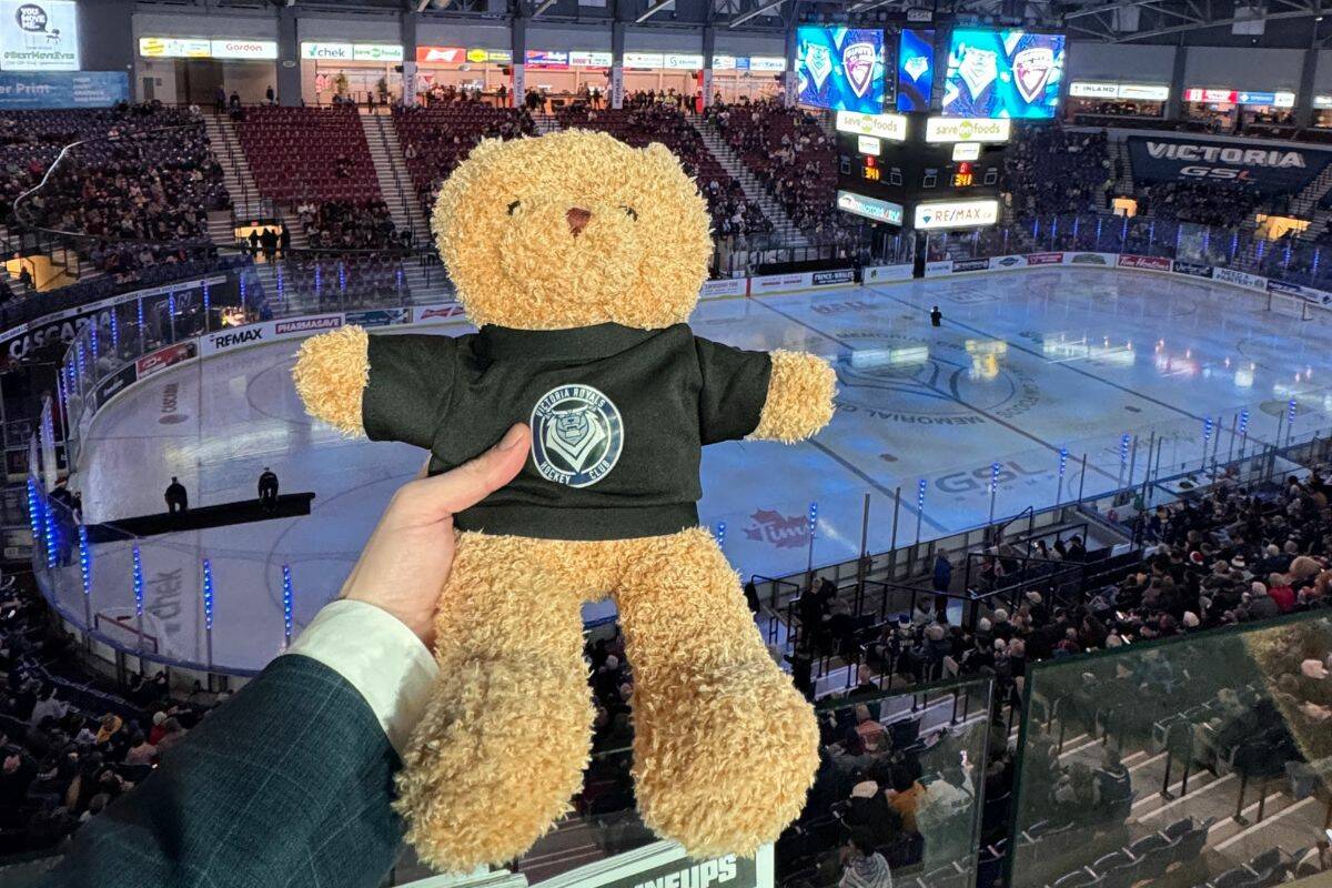 Fans were encouraged to bring stuffed animals to the Royals’ Dec. 12 game against the Giants. After the team’s first goal, the bears were tossed onto the ice and later distributed through six organizations across Greater Victoria. (Tony Trozzo/Victoria News)